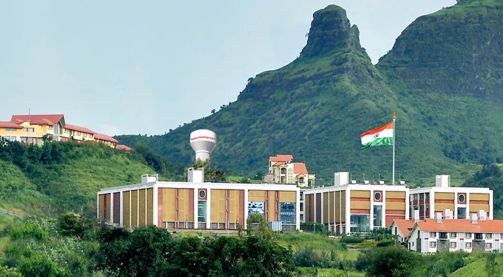 Campus facilities at G. N. Sapkal College Nashik