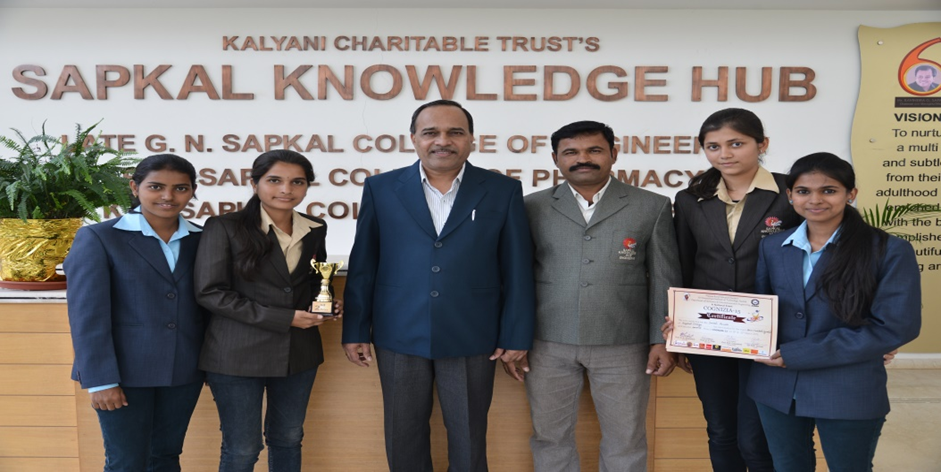 Women Sports Award / Certificate Photo